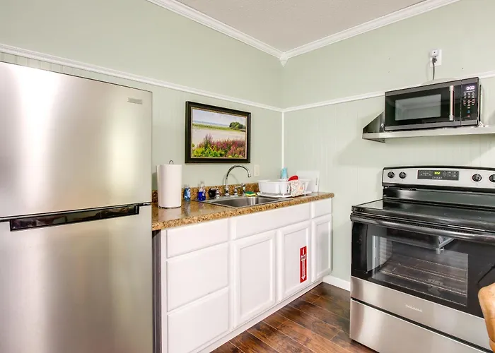 Comfy, Freshly Remodeled Near Temple Apartamento